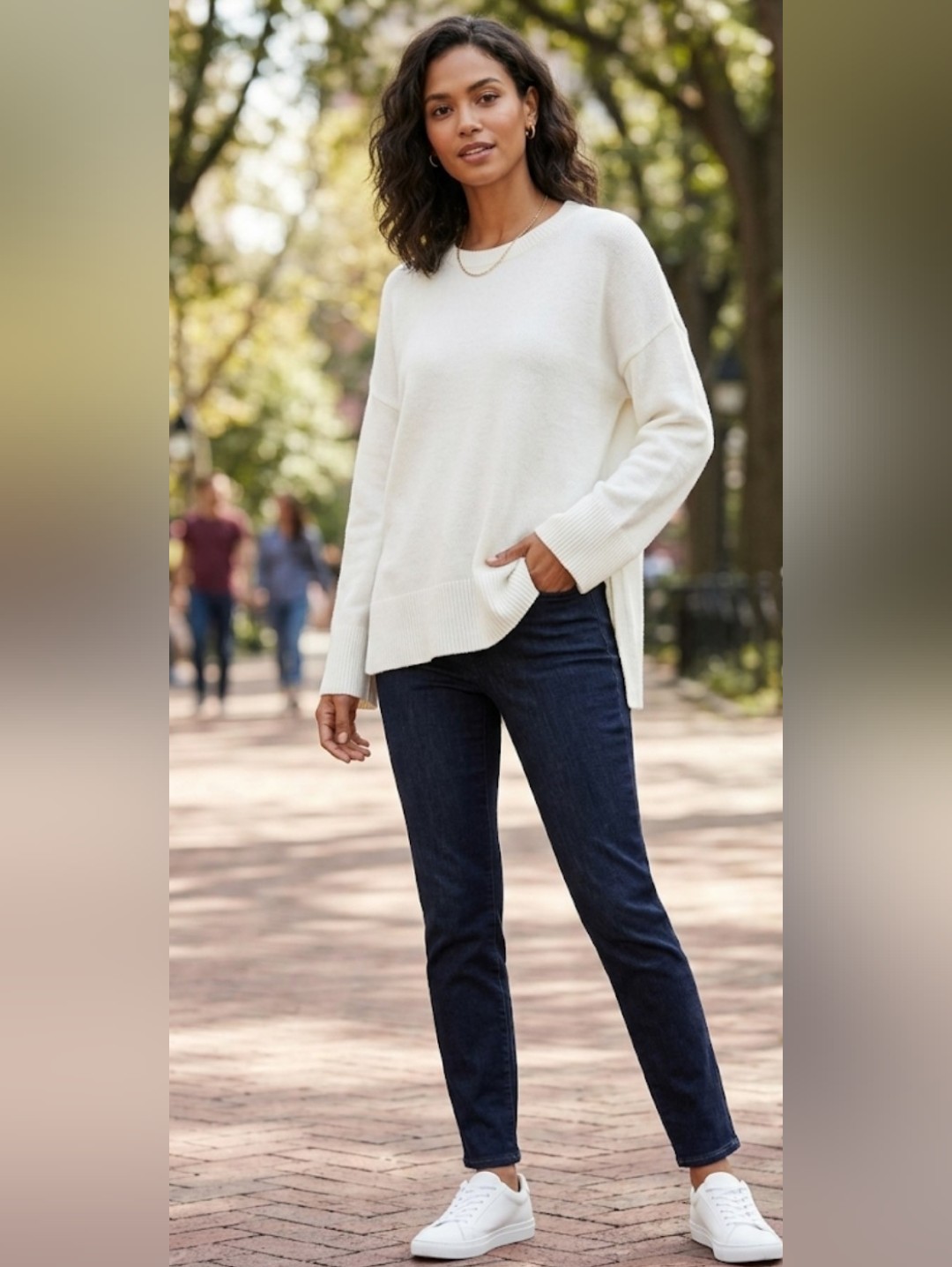 Tahari White Crewneck Side Slit Oversized Pullover Knit Sweater Size Xs